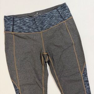 Athleta Women Gray Capris Leggings Athletic Workout Activewear Size M